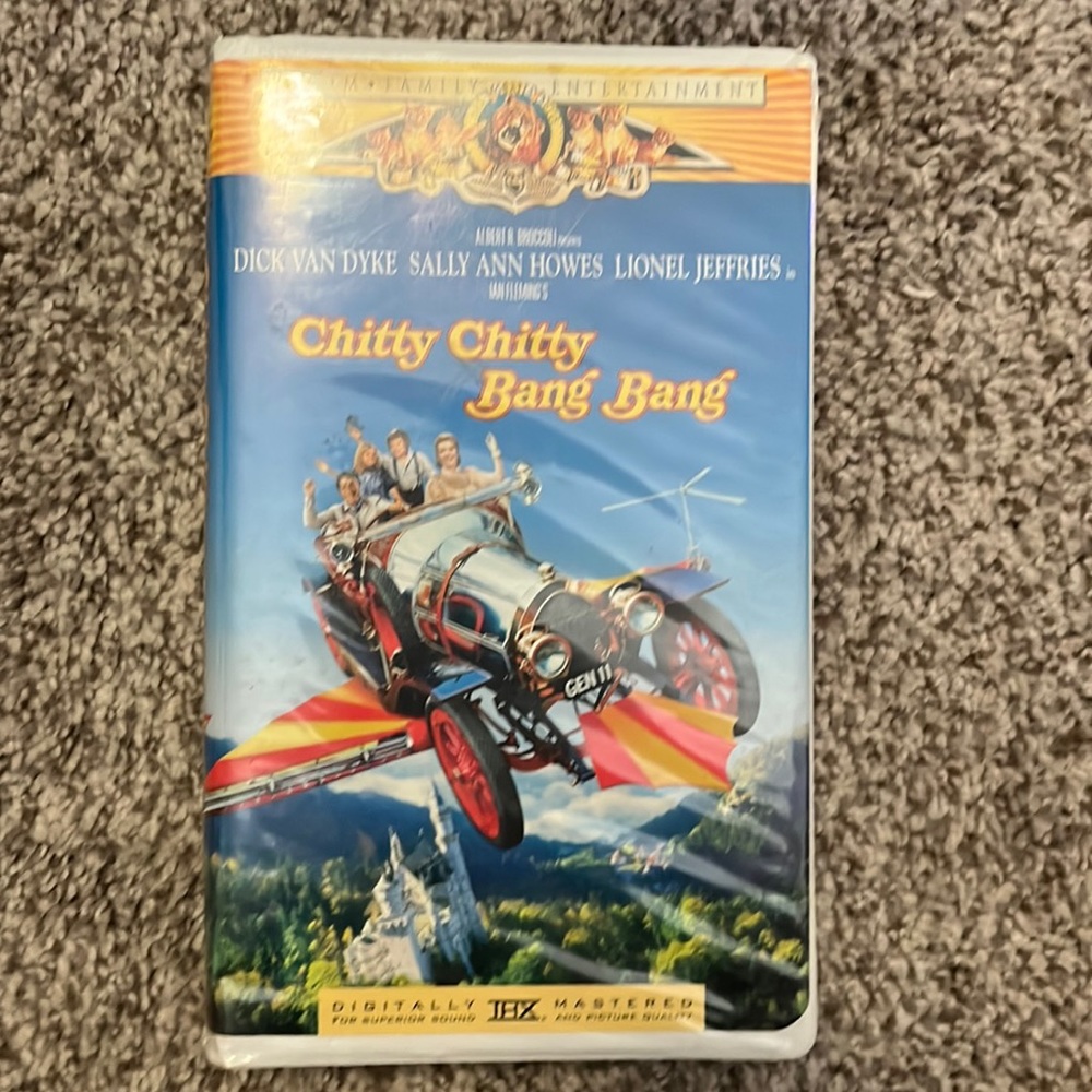 Chitty chitty bang bang vhs